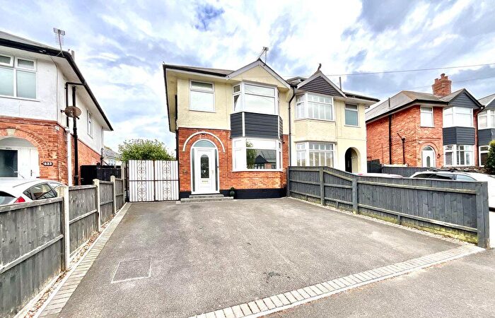 3 Bedroom Semi-Detached House For Sale In Seafield Road, Southbourne, BH6