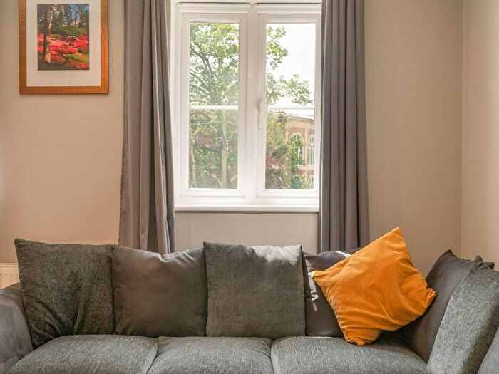 2 Bedroom Flat To Rent In Winnersh Civil Parish, RG41