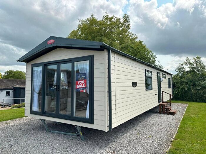 2 Bedroom Lodge For Sale In Kearby With Netherby, Nr. Wetherby, LS22
