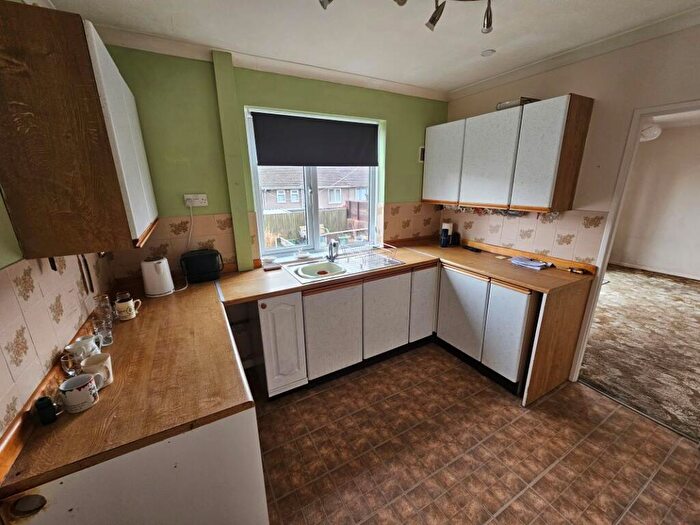3 Bedroom End Of Terrace House For Sale In Holly Road, Risca, Newport, Gwent, NP11