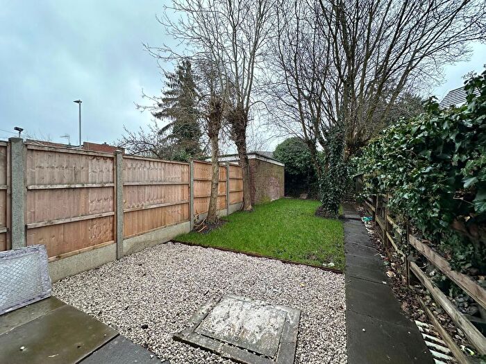 2 Bedroom Terraced House For Sale In Chatsworth Drive, Syston, Leicester, LE7
