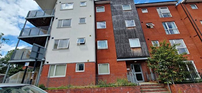 2 Bedroom Flat To Rent In Great Colmore Street, Birmingham, West Midlands, B15