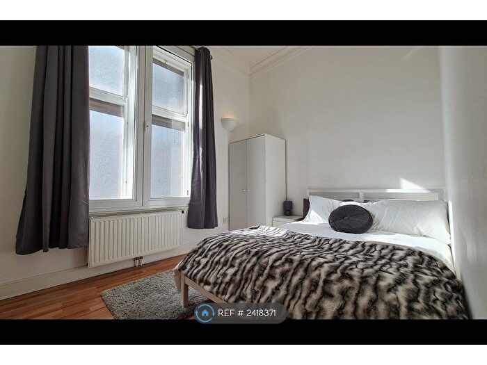 1 Bedroom Flat To Rent In West Regent Street, Glasgow, G2