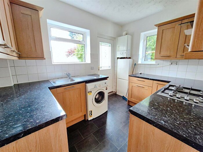 2 Bedroom Maisonette To Rent In Northumberland Gardens, Isleworth, TW7