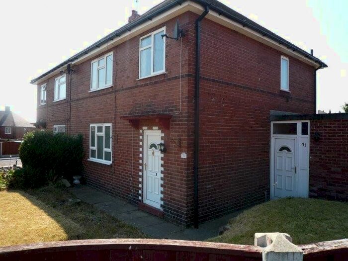 3 Bedroom Semi-Detached House To Rent In Highfield Green, Allerton Bywater, Castleford, West Yorkshire, WF10