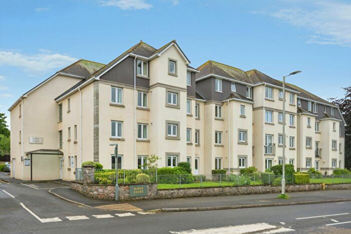 2 Bedroom Flat For Sale In Horn Cross Road, Plymouth, Devon, PL9