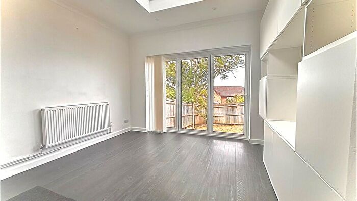 3 Bedroom End Of Terrace House To Rent In Ashbury Crescent, Guildford, GU4