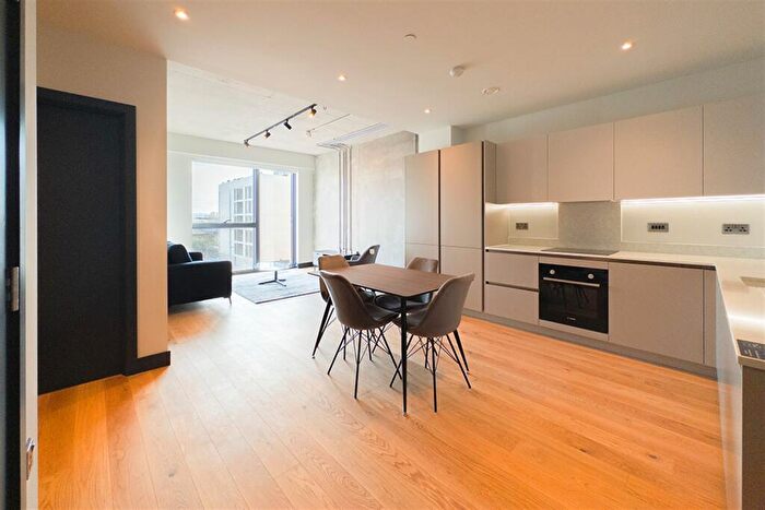 2 Bedroom Apartment To Rent In New Cross Central, M2