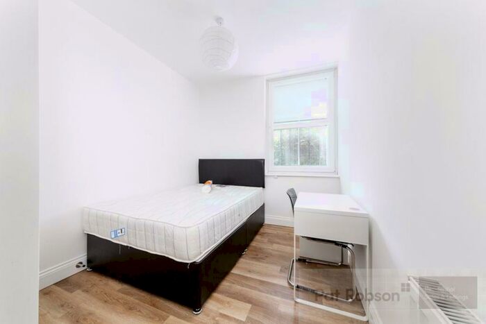 2 Bedroom Property To Rent In Ridley Place, Tyne & Wear, NE1