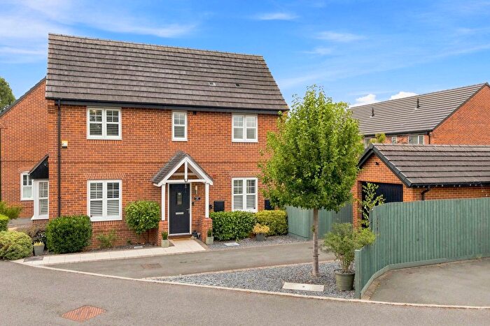 3 Bedroom Detached House For Sale In Cox Crescent, Long Itchington, Southam, CV47