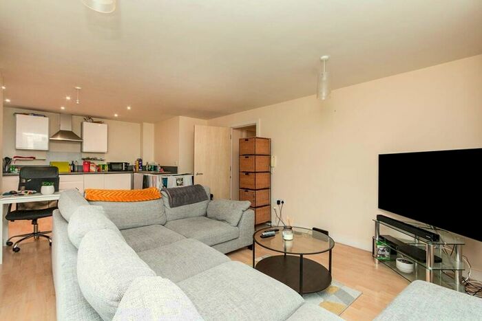 2 Bedroom Flat To Rent In Winterthur Way, Basingstoke, Hampshire, RG21