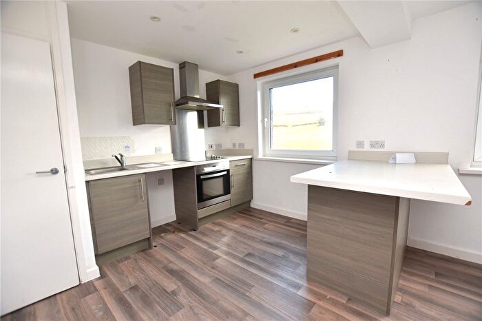 1 Bedroom Flat For Sale In Parkwood Court, Parkwood Rise, Keighley, West Yorkshire, BD21