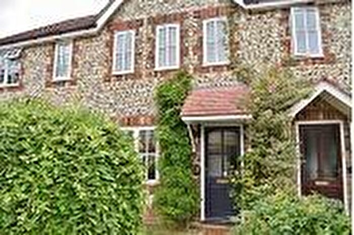 3 Bedroom Terraced House To Rent In Churchward Gardens, Hedge End, Southampton, SO30