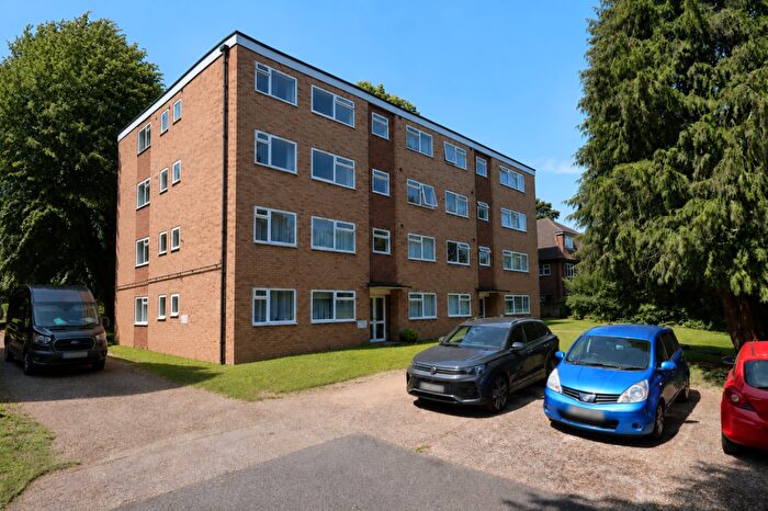Flat For Sale In The Birches, Durham Road, Bromley, Kent, BR2