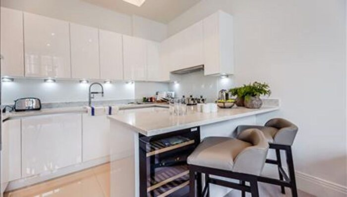1 Bedroom Flat To Rent In Rainville Road, London, W6