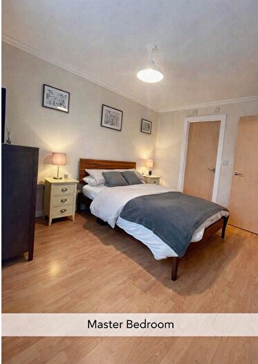 2 Bedroom Flat To Rent In Abbey Road, Barking, IG11