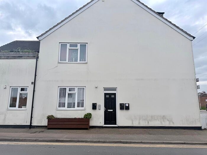 2 Bedroom Flat For Sale In Station Road, Rainham, ME8