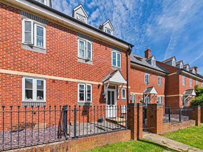 3 Bedroom Terraced House For Sale In Springfield Court, Stonehouse, GL10