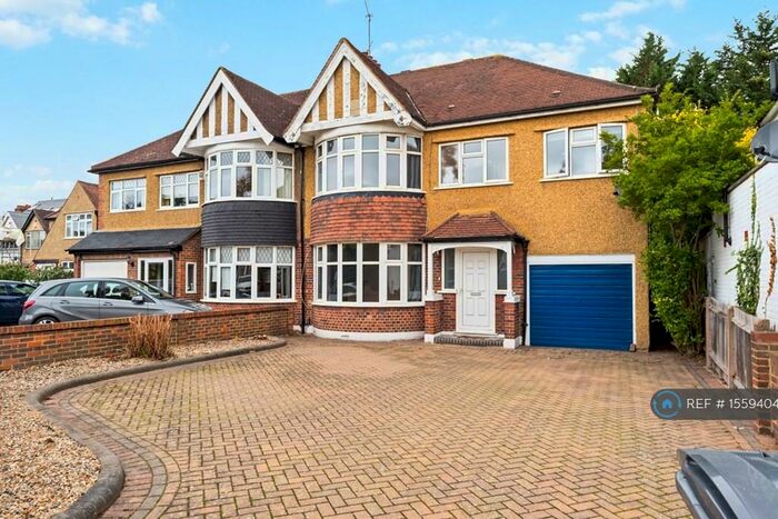5 Bedroom Semi-Detached House To Rent In Raeburn Avenue, Surbiton, KT5