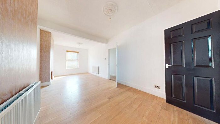 3 Bedroom Terraced House To Rent In North View, West Carr Lane, Hull, HU7