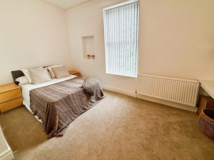 1 Bedroom Flat To Rent In Palatine Road, Manchester, Greater Manchester, M20
