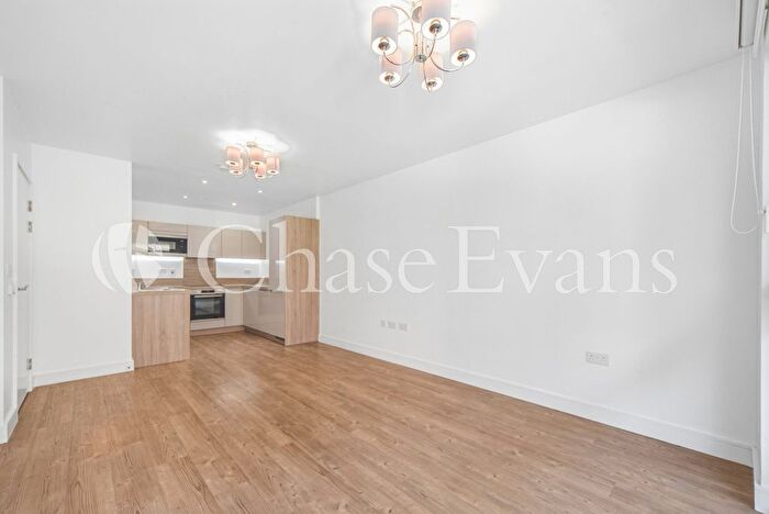 1 Bedroom Flat For Sale In Greenland Place, Pell Street, Surrey Quays, London, SE8
