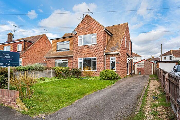 3 Bedroom Semi Detached House For Sale In Edwin Road, Didcot, OX11