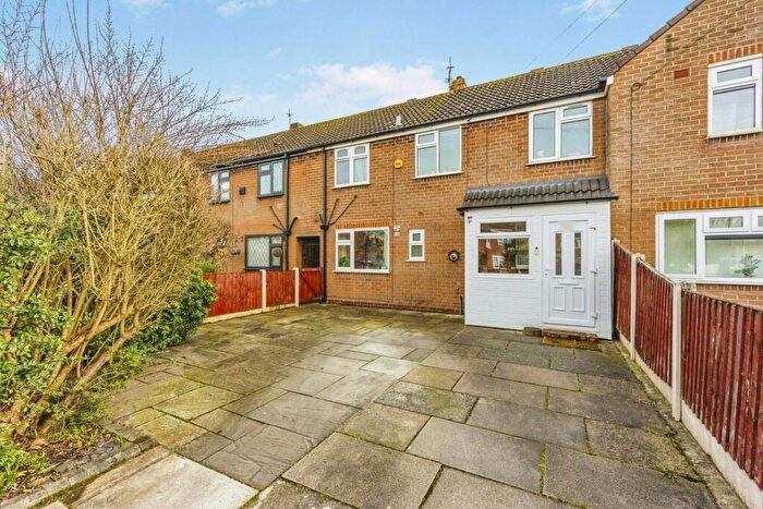 3 Bedroom Terraced House For Sale In Hoylake Road, Sale, Greater Manchester, M33