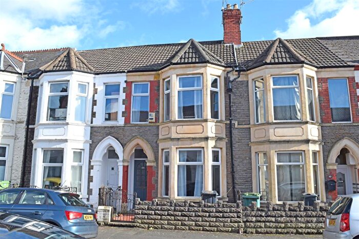 4 Bedroom Terraced House To Rent In Dogfield Street, Cathays, Cardiff, CF24
