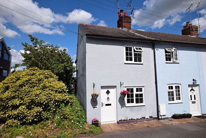 2 Bedroom Terraced House For Sale In Babbs Mead, Farnham, Surrey, GU9