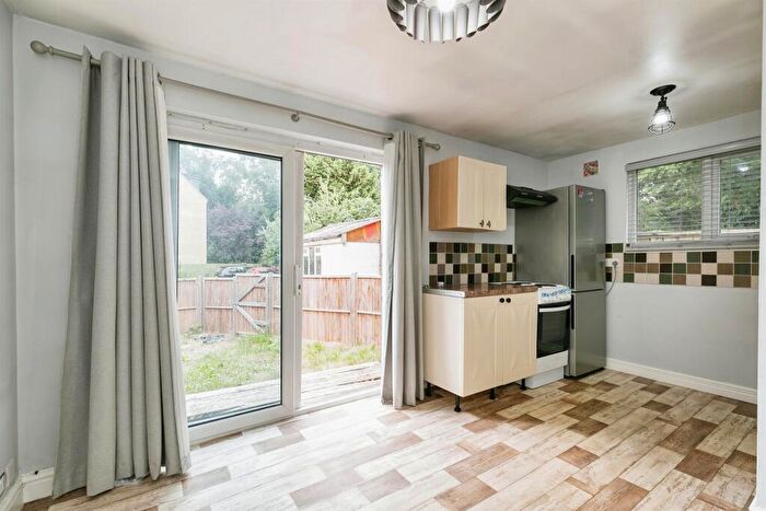 1 Bedroom Flat For Sale In Ermine Street, Huntingdon, PE29