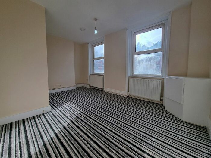 1 Bedroom Flat To Rent In Cricklewood Broadway, Cricklewood, London, NW2