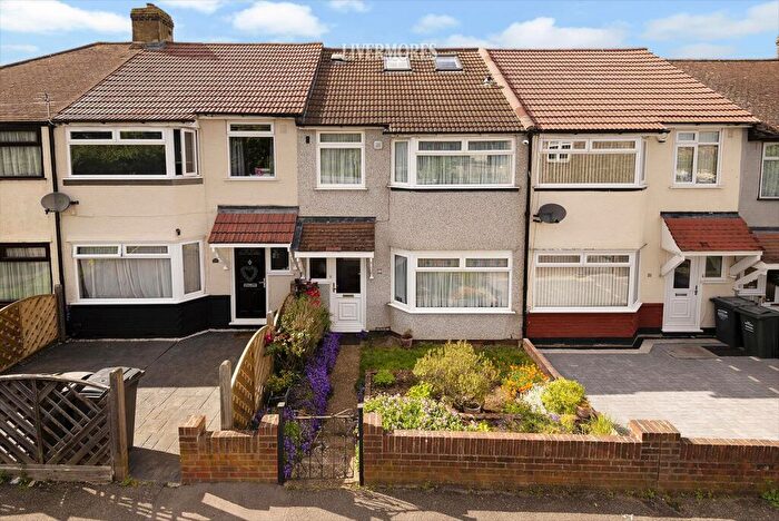 4 Bedroom Terraced House For Sale In Francis Road, Dartford, DA1