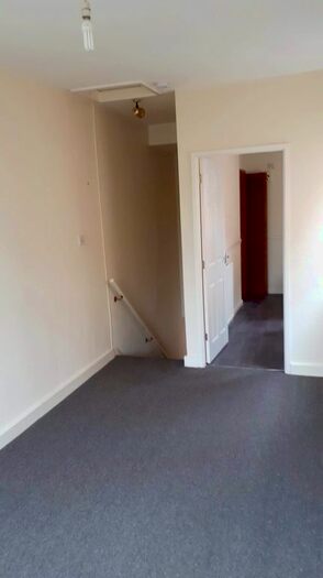 1 Bedroom Semi-Detached House To Rent In Breedon Street, Nottingham NG10