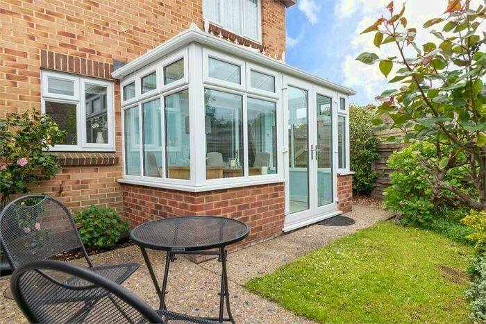 1 Bedroom End Of Terrace House To Rent In Telford Drive, Walton-On-Thames, Surrey KT12