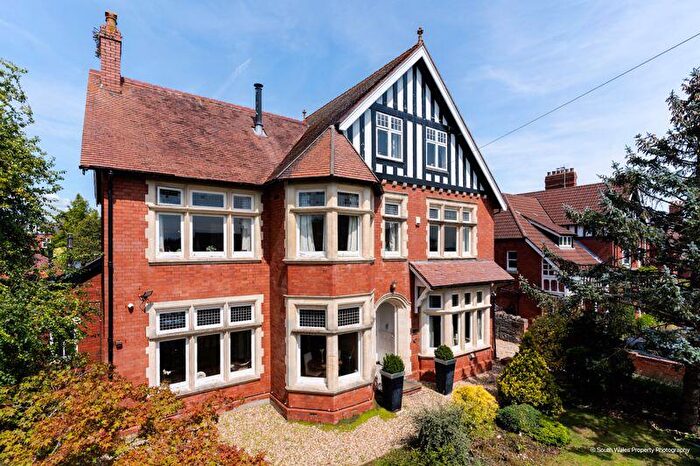 6 Bedroom Detached House For Sale In Clinton Road, Penarth, CF64