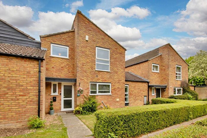 4 Bedroom Terraced House For Sale In Manor Forstal, New Ash Green, Longfield, DA3