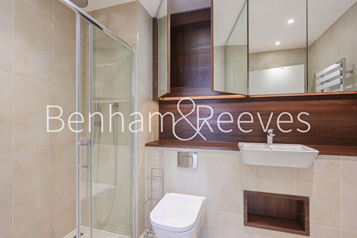 2 Bedroom Flat To Rent In Hebden Place, Nine Elms, SW8