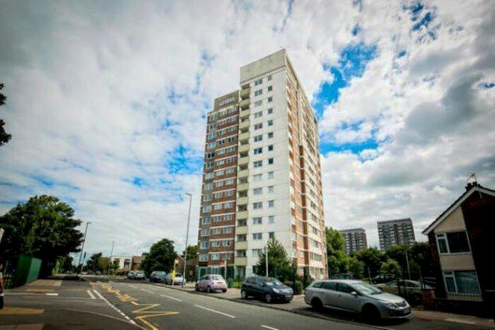 2 Bedroom Flat To Rent In Roughwood Drive, Liverpool, L33