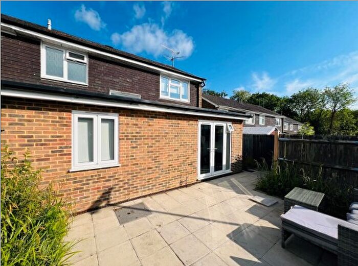 1 Bedroom Semi-Detached House To Rent In Southgate, RH11