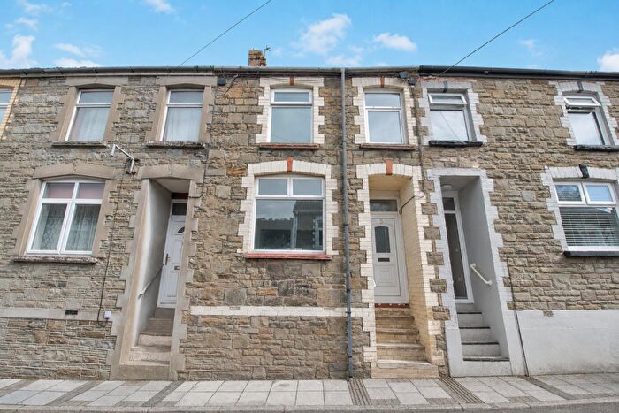 2 Bedroom Terraced House To Rent In Queen Street, Abertillery, NP13