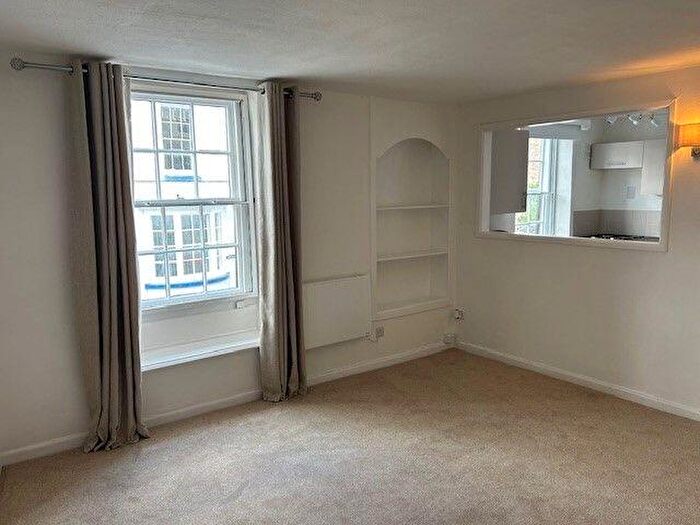 Studio To Rent In Flat, Priory House, New Street, Ross-on-Wye, HR9