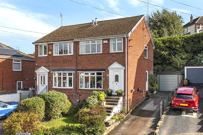 3 Bedroom Semi Detached House For Sale In Greenacre Park Rise, Rawdon, LS19