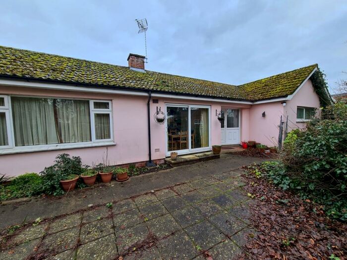 2 Bedroom Property To Rent In Bungay, NR35