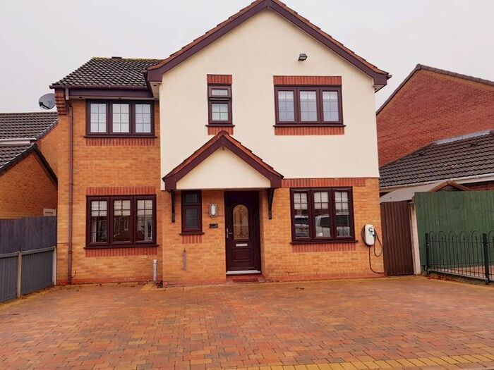 4 Bedroom Detached House To Rent In Bridgwater Close, Aqueduct, Telford, TF4