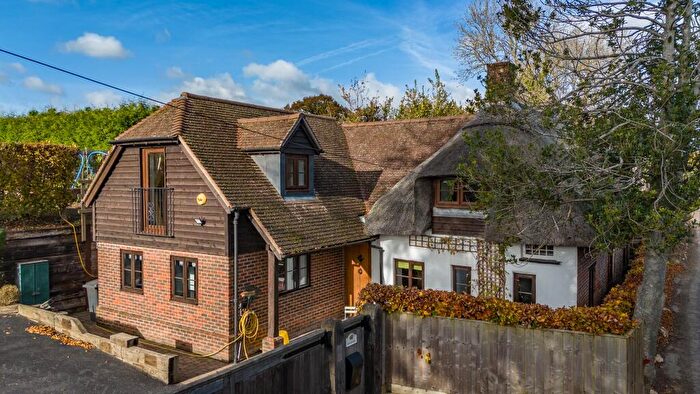4 Bedroom Detached House For Sale In The Cottage, Foxcotte, Andover, SP10