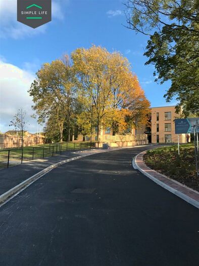 2 Bedroom Apartment To Rent In Cutlers Court, Sheffield, S2