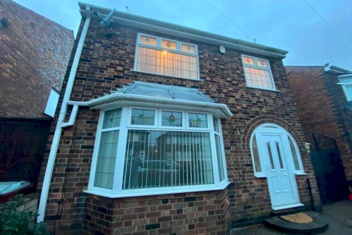 3 Bedroom Detached House To Rent In Homefield Road, Nottingham, NG8