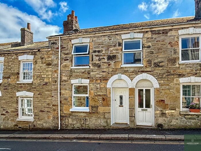 2 Bedroom Cottage For Sale In Daniell Street, Truro, TR1