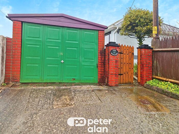 2 Bedroom Detached Bungalow For Sale In New Road, Ynysybwl, Pontypridd, CF37